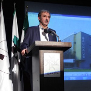 سمیع آذر؛ باهاوس نقطه آغاز هنر مدرنیسم بود