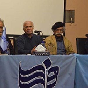 نشست مجسمه سازی معاصر در هنرستان پسران