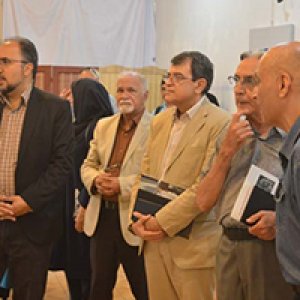 نمایشگاه آثار کارورزی هنرجویان هنرستان هنرهای زیبای پسران