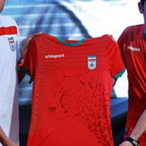 پیراهن تیم ملی؛ پرچم ایران یا دفتر نقاشی؟!